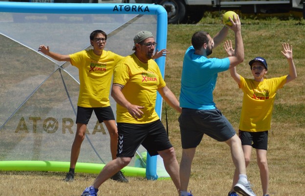 Handball